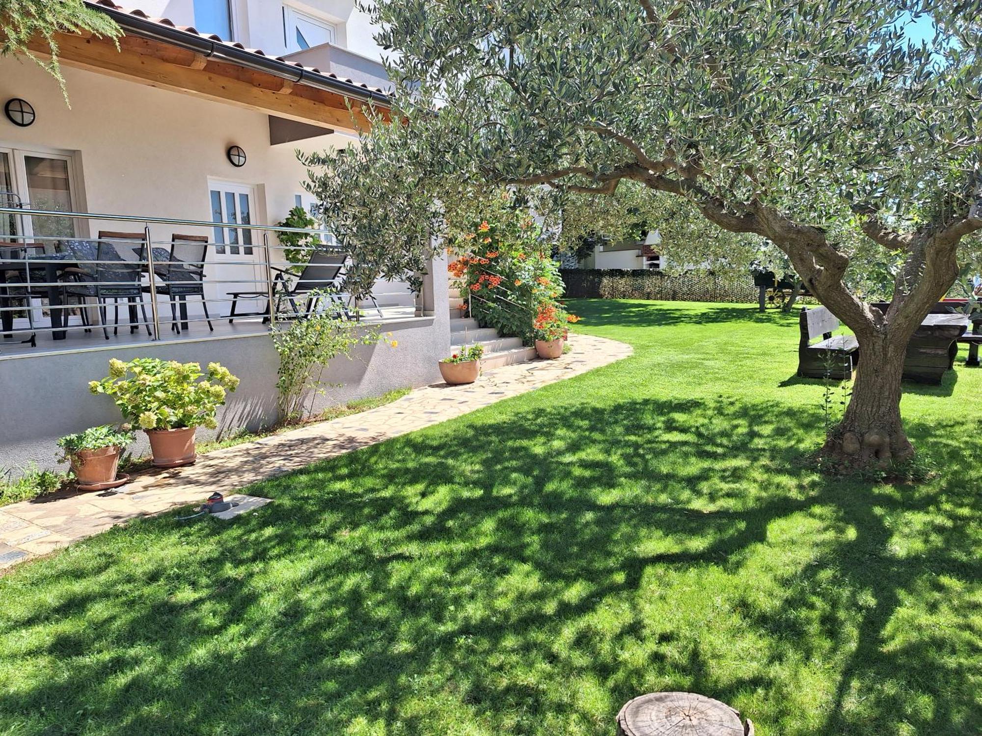 Ferienwohnung Nevija Peroj Exterior foto
